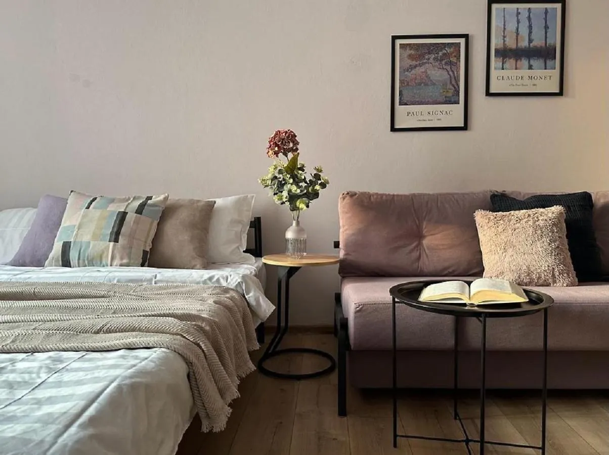 Apartment Студия Меренга В Центре Алматы