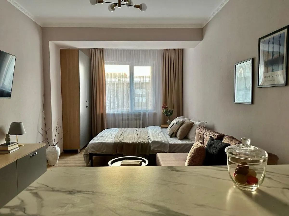 Apartment Студия Меренга В Центре Алматы